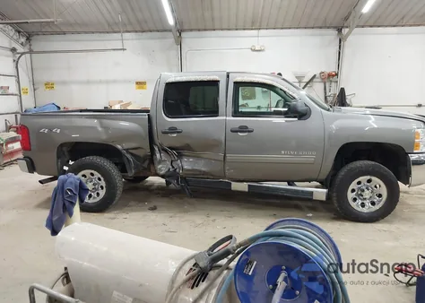 2013 Chevrolet Silverado K1500 Ls z USA, uszkodzony, nr VIN 3GCPKREA1DG256518